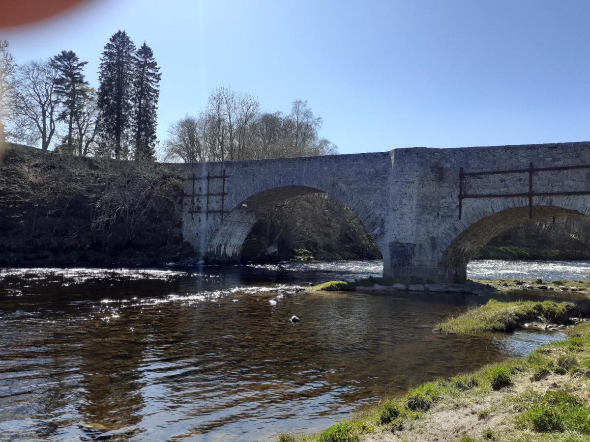 The Speyside Hotel And Restaurant Grantown-on-Spey Buitenkant foto